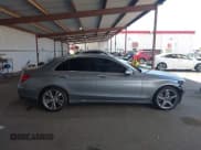 ✅ 2015 Mercedes-Benz C 300 Luxury • VIN: 55SWF4KB5FU025760 • Лот: 42906879. Опубликован ранее на IAAI с пробегом 125 672 миль. Бесплатный доступ к архиву аукционных продаж из США и подробный отчёт об истории автомобиля на DreamBid. Изображение 14.