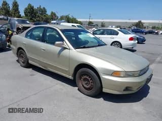 ✅ 2001 Mitsubishi Galant ES • VIN: 4A3AA46G61E145767 • Лот: 42492873. Опубликован ранее на IAAI с пробегом 178 351 миль. Бесплатный доступ к архиву аукционных продаж из США и подробный отчёт об истории автомобиля на DreamBid. Изображение 1.