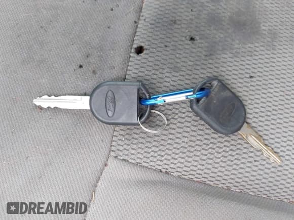 ✅ 2005 Ford F-150 STX • VIN: 1FTRF02W25KE27828 • Лот: 42393073. Опубликован ранее на IAAI с пробегом 460 288 миль. Бесплатный доступ к архиву аукционных продаж из США и подробный отчёт об истории автомобиля на DreamBid. Изображение 11.