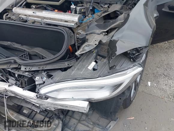 ✅ 2021 Tesla Model S Long Range • VIN: 5YJSA1E59MF443528 • Lot: 42304324. Wystawiony na IAAI z przebiegiem Nie podano. Bezpłatny archiwum sprzedaży aukcyjnych z USA i szczegółowy raport historii pojazdu na DreamBid. Zdjęcie 20.