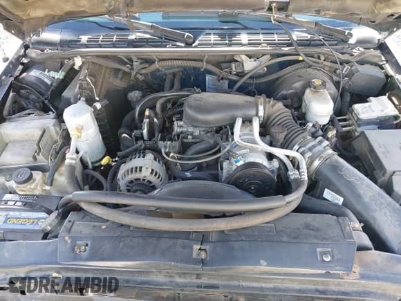 ✅ 2003 Chevrolet S-10 LS • VIN: 1GCCS19X638152206 • Лот: 41464663. Опубликован ранее на IAAI с пробегом 123 231 миль. Бесплатный доступ к архиву аукционных продаж из США и подробный отчёт об истории автомобиля на DreamBid. Изображение 10.