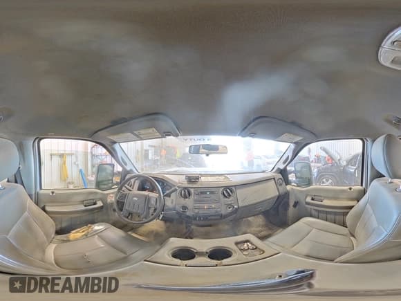 ✅ 2015 Ford F-250 XLT • VIN: 1FTBF2B64FEA28173 • Lot: 80848045. Wystawiony na Copart z przebiegiem 190 673 mil. Bezpłatny archiwum sprzedaży aukcyjnych z USA i szczegółowy raport historii pojazdu na DreamBid. Zdjęcie 14.