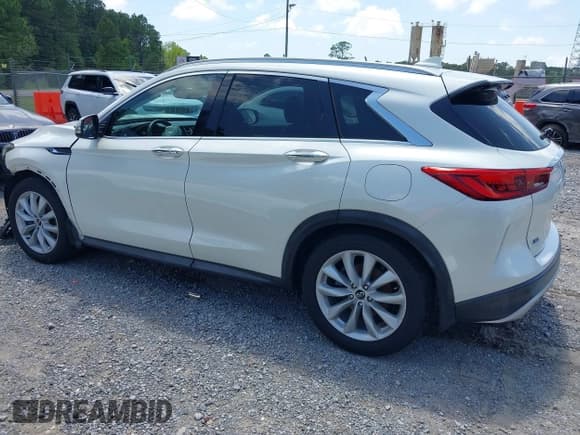 ✅ 2019 Infiniti QX50 Essential • VIN: 3PCAJ5M35KF125258 • Лот: 42267473. Опубликован ранее на IAAI с пробегом 53 563 миль. Бесплатный доступ к архиву аукционных продаж из США и подробный отчёт об истории автомобиля на DreamBid. Изображение 3.