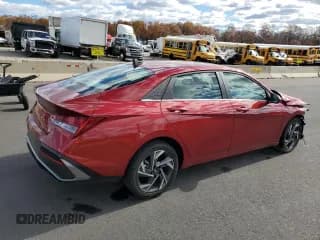 ✅ 2025 Hyundai Elantra SEL Convenience • VIN: KMHLS4DG7SU003796 • Лот: 91695545. Опубликован ранее на Copart с пробегом 9 995 миль. Бесплатный доступ к архиву аукционных продаж из США и подробный отчёт об истории автомобиля на DreamBid. Изображение 3.