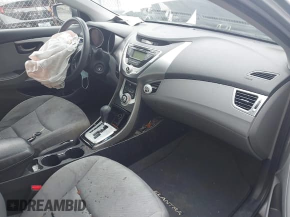 ✅ 2012 Hyundai Elantra GLS • VIN: 5NPDH4AE3CH092966 • Lot: 43248726. Listed on IAAI with 138,744 mi. Free auction sales archive from the USA and detailed vehicle history report at DreamBid. Image 5.