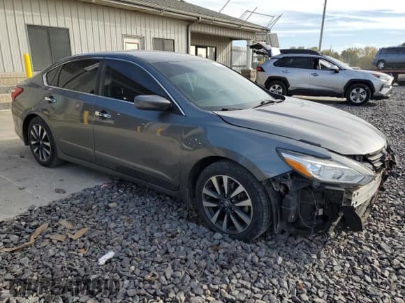 ✅ 2016 Nissan Altima SR • VIN: 1N4AL3AP7GC137296 • Lot: 91186775. Wystawiony na Copart z przebiegiem 85 933 mil. Bezpłatny archiwum sprzedaży aukcyjnych z USA i szczegółowy raport historii pojazdu na DreamBid. Zdjęcie 4.