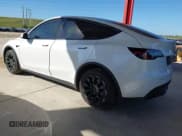 ✅ 2022 Tesla Model Y Long Range • VIN: 7SAYGDEE8NA021164 • Lot: 43483473. Listed on IAAI with 42,531 mi. Free auction sales archive from the USA and detailed vehicle history report at DreamBid. Image 3.