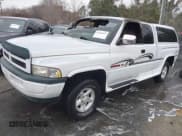 ✅ 1997 Dodge 1500 • VIN: 3B7HF13Z4VG765894 • Lot: 41502075. Wystawiony na IAAI z przebiegiem Nie podano. Bezpłatny archiwum sprzedaży aukcyjnych z USA i szczegółowy raport historii pojazdu na DreamBid. Zdjęcie 2.