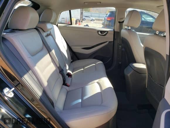 2017 Hyundai Ioniq Limited с VIN KMHC85LC8HU028749, выставлен на аукционе Copart как лот 79856904 с пробегом 153 663 миль миль и Списание • Salvage title. История ставок и продаж доступна на DreamBid. Изображение 10.