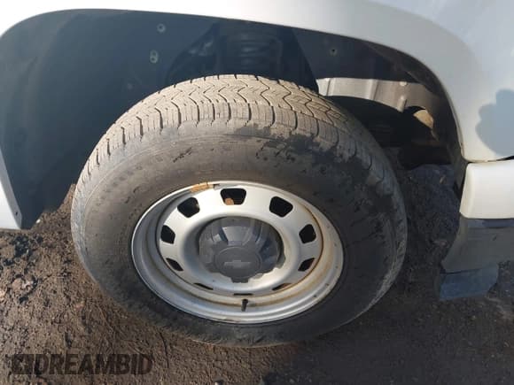 ✅ 2012 Chevrolet Colorado Work Truck • VIN: 1GCCSBFEXC8163346 • Лот: 43309592. Опубликован ранее на IAAI с пробегом 116 498 миль. Бесплатный доступ к архиву аукционных продаж из США и подробный отчёт об истории автомобиля на DreamBid. Изображение 12.