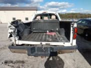 ✅ 2011 Ford F-150 Lariat • VIN: 1FTFW1ET8BFA57239 • Лот: 86090445. Опубликован ранее на Copart с пробегом 284 749 миль. Бесплатный доступ к архиву аукционных продаж из США и подробный отчёт об истории автомобиля на DreamBid. Изображение 6.