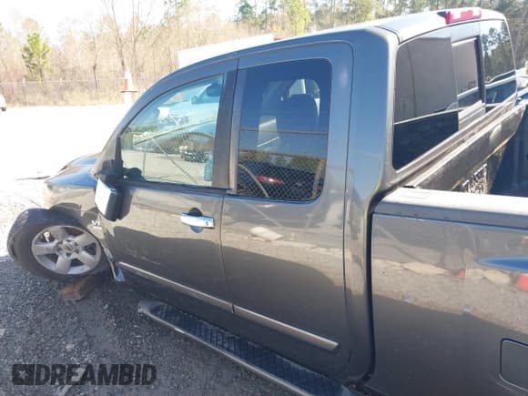 ✅ 2004 Nissan Titan XE • VIN: 1N6AA06A54N574780 • Лот: 41482654. Опубликован ранее на IAAI с пробегом 175 973 миль. Бесплатный доступ к архиву аукционных продаж из США и подробный отчёт об истории автомобиля на DreamBid. Изображение 14.