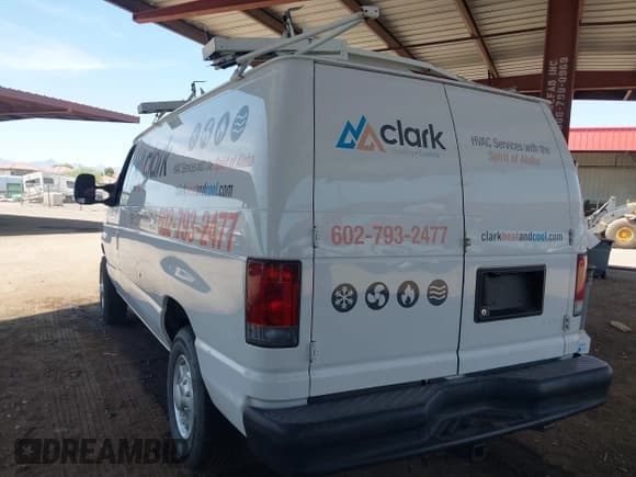 ✅ 2009 Ford Econoline Cargo Commercial • VIN: 1FTNE24WX9DA69382 • Lot: 42490036. Listed on IAAI with 275,730 mi. Free auction sales archive from the USA and detailed vehicle history report at DreamBid. Image 3.