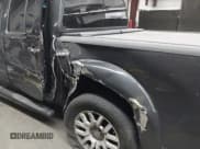 ✅ 2010 Nissan Frontier SE • VIN: 1N6AD0ER1AC422386 • Lot: 40995307. Wystawiony na IAAI z przebiegiem 195 742 mil. Bezpłatny archiwum sprzedaży aukcyjnych z USA i szczegółowy raport historii pojazdu na DreamBid. Zdjęcie 6.