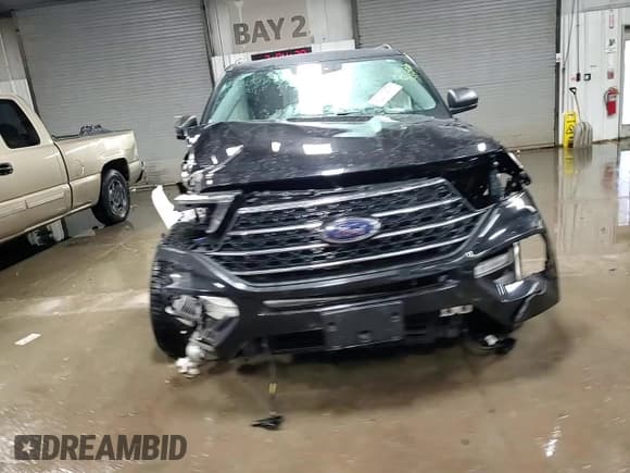 ✅ 2021 Ford Explorer XLT • VIN: 1FMSK8DH4MGB13265 • Лот: 92210975. Опубликован ранее на Copart с пробегом Не указан. Бесплатный доступ к архиву аукционных продаж из США и подробный отчёт об истории автомобиля на DreamBid. Изображение 13.