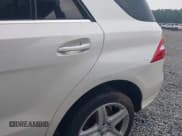 ✅ 2015 Mercedes-Benz M 400 • VIN: 4JGDA5GB0FA455979 • Лот: 42441695. Опубликован ранее на IAAI с пробегом 160 502 миль. Бесплатный доступ к архиву аукционных продаж из США и подробный отчёт об истории автомобиля на DreamBid. Изображение 6.