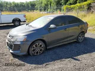 2018 Chevrolet Sonic LT с VIN 1G1JD5SG2J4130512, выставлен на аукционе Copart как лот 59528714 с пробегом Не указан миль и Списание • Salvage title. История ставок и продаж доступна на DreamBid. Изображение 1.