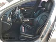 ✅ 2017 Mercedes-Benz C 300 • VIN: 55SWF4JB7HU191055 • Lot: 94939335. Wystawiony na Copart z przebiegiem 108 439 mil. Bezpłatny archiwum sprzedaży aukcyjnych z USA i szczegółowy raport historii pojazdu na DreamBid. Zdjęcie 7.