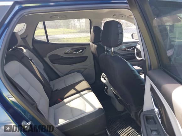 ✅ 2022 GMC Terrain SLE • VIN: 3GKALMEV8NL262340 • Lot: 42018457. Listed on IAAI with 42,707 mi. Free auction sales archive from the USA and detailed vehicle history report at DreamBid. Image 8.