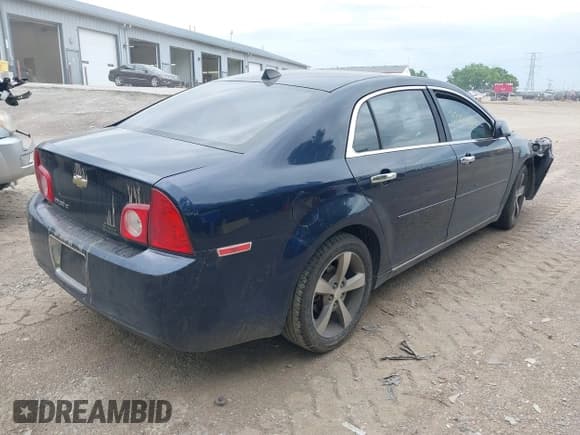 ✅ 2012 Chevrolet Malibu 1LT • VIN: 1G1ZC5E0XCF322563 • Lot: 39727617. Listed on IAAI with 129,179 mi. Free auction sales archive from the USA and detailed vehicle history report at DreamBid. Image 4.