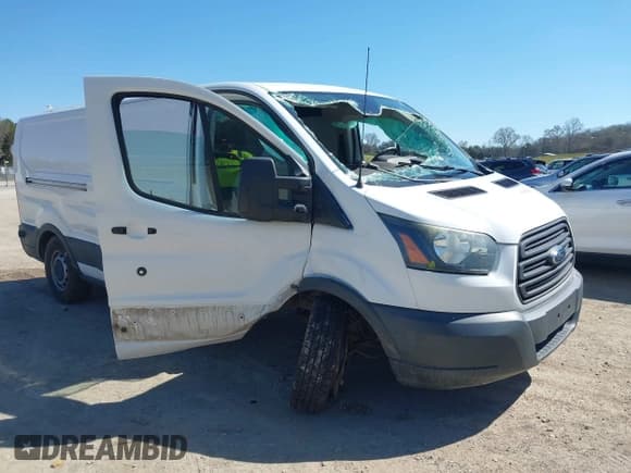 ✅ 2016 Ford Transit • VIN: 1FTYE2YG1GKB45497 • Лот: 41823566. Опубликован ранее на IAAI с пробегом 186 990 миль. Бесплатный доступ к архиву аукционных продаж из США и подробный отчёт об истории автомобиля на DreamBid. Изображение 1.