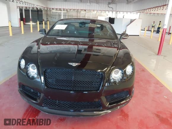 ✅ 2015 Bentley Continental GT • VIN: SCBFS8ZA9FC048427 • Lot: 43642438. Listed on IAAI with 14,022 mi. Free auction sales archive from the USA and detailed vehicle history report at DreamBid. Image 12.