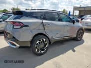 ✅ 2025 Kia Sportage SX-Prestige • VIN: 5XYK53DF2SG305247 • Lot: 84236495. Wystawiony na Copart z przebiegiem 6 492 mil. Bezpłatny archiwum sprzedaży aukcyjnych z USA i szczegółowy raport historii pojazdu na DreamBid. Zdjęcie 3.