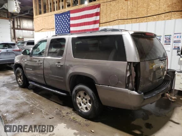 ✅ 2012 Chevrolet Suburban LT • VIN: 1GNSKJE76CR248887 • Lot: 80334854. Wystawiony na Copart z przebiegiem Nie podano. Bezpłatny archiwum sprzedaży aukcyjnych z USA i szczegółowy raport historii pojazdu na DreamBid. Zdjęcie 2.