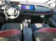 2025 Toyota Prius SE z VIN JTDACACU9S3043379, wystawiony jako Copart lot #85342555 z przebiegiem 3 866 mil mil oraz Szkoda całkowita • Salvage title. Historia ofert i sprzedaży dostępna na DreamBid. Obrazek 8.