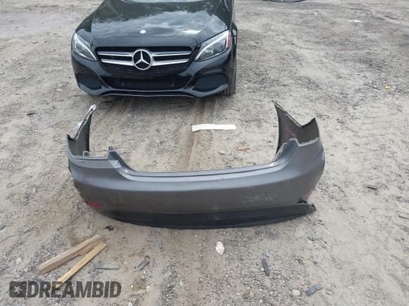 ✅ 2014 Hyundai Sonata GLS • VIN: 5NPEB4AC5EH814705 • Lot: 43109980. Listed on IAAI with 233,189 mi. Free auction sales archive from the USA and detailed vehicle history report at DreamBid. Image 12.