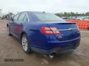 ✅ 2013 Ford Taurus Limited • VIN: 1FAHP2F8XDG157366 • Lot: 43445540. Wystawiony na IAAI z przebiegiem 142 915 mil. Bezpłatny archiwum sprzedaży aukcyjnych z USA i szczegółowy raport historii pojazdu na DreamBid. Zdjęcie 3.