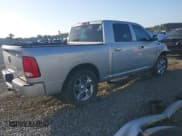 ✅ 2019 Ram 1500 Express • VIN: 1C6RR6KT7KS538894 • Lot: 43361643. Wystawiony na IAAI z przebiegiem 57 184 mil. Bezpłatny archiwum sprzedaży aukcyjnych z USA i szczegółowy raport historii pojazdu na DreamBid. Zdjęcie 4.