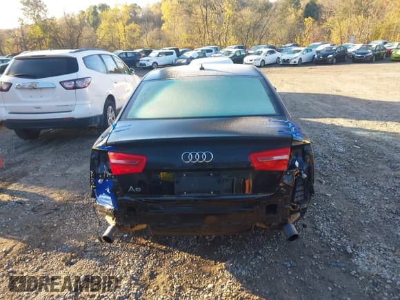 ✅ 2014 Audi A6 Premium Plus • VIN: WAUGFAFC1EN044973 • Lot: 43526661. Wystawiony na IAAI z przebiegiem 56 826 mil. Bezpłatny archiwum sprzedaży aukcyjnych z USA i szczegółowy raport historii pojazdu na DreamBid. Zdjęcie 6.