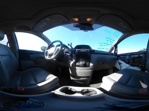 ✅ 2014 Honda Odyssey EX-L • VIN: 5FNRL5H68EB028545 • Lot: 43615761. Wystawiony na IAAI z przebiegiem 223 732 mil. Bezpłatny archiwum sprzedaży aukcyjnych z USA i szczegółowy raport historii pojazdu na DreamBid. Zdjęcie 19.