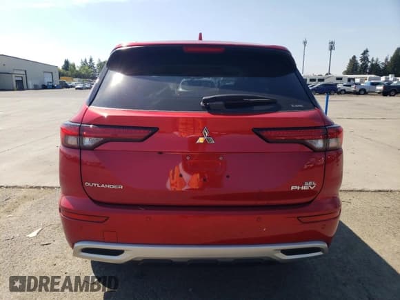 ✅ 2023 Mitsubishi Outlander SEL • VIN: JA4T5VA93PZ041814 • Lot: 70928155. Wystawiony na Copart z przebiegiem 16 779 mil. Bezpłatny archiwum sprzedaży aukcyjnych z USA i szczegółowy raport historii pojazdu na DreamBid. Zdjęcie 6.