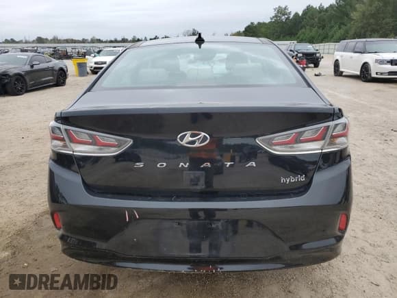 ✅ 2019 Hyundai Sonata Limited • VIN: KMHE34L33KA093177 • Лот: 86057965. Опубликован ранее на Copart с пробегом 122 288 миль. Бесплатный доступ к архиву аукционных продаж из США и подробный отчёт об истории автомобиля на DreamBid. Изображение 6.