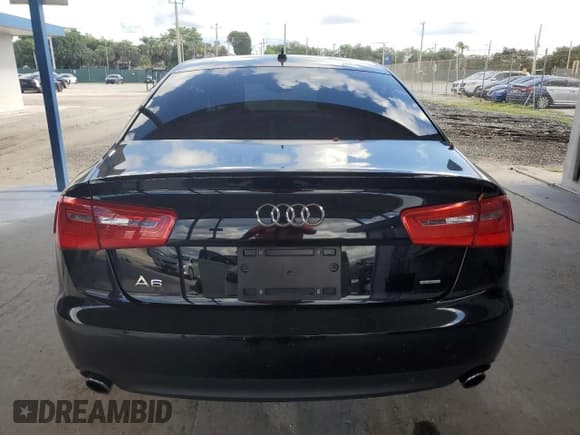 ✅ 2015 Audi A6 Premium • VIN: WAUFFAFC3FN030344 • Lot: 67044915. Wystawiony na Copart z przebiegiem 122 093 mil. Bezpłatny archiwum sprzedaży aukcyjnych z USA i szczegółowy raport historii pojazdu na DreamBid. Zdjęcie 6.