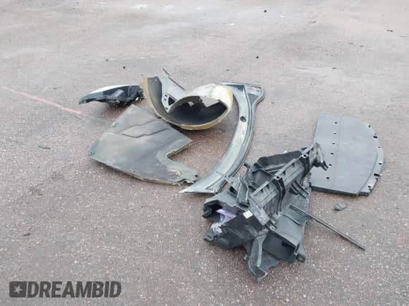 2016 Chevrolet Corvette Z51 2LT with VIN 1G1YK3D77G5105789, listed as a IAAI auction lot 43463430 with 58,300 mi miles and . Bid and sale history available at DreamBid. Image 12.