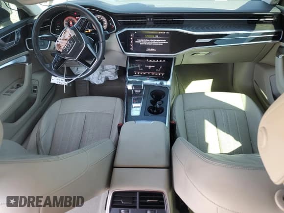 ✅ 2019 Audi A7 Prestige • VIN: WAUV2AF28KN092251 • Lot: 69238665. Wystawiony na Copart z przebiegiem 63 668 mil. Bezpłatny archiwum sprzedaży aukcyjnych z USA i szczegółowy raport historii pojazdu na DreamBid. Zdjęcie 8.