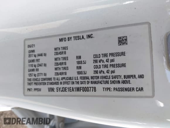 ✅ 2021 Tesla Model 3 Standard Range Plus • VIN: 5YJ3E1EA1MF000778 • Lot: 43229701. Wystawiony na IAAI z przebiegiem 84 054 mil. Bezpłatny archiwum sprzedaży aukcyjnych z USA i szczegółowy raport historii pojazdu na DreamBid. Zdjęcie 9.
