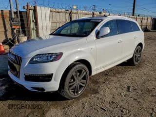 ✅ 2015 Audi Q7 Premium Plus • VIN: WA1LGAFE5FD025201 • Lot: 95106935. Wystawiony na Copart z przebiegiem 124 418 mil. Bezpłatny archiwum sprzedaży aukcyjnych z USA i szczegółowy raport historii pojazdu na DreamBid. Zdjęcie 1.