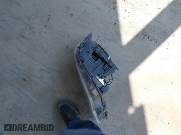 ✅ 2013 BMW 3 Series 328i • VIN: WBA3A5G58DNP19818 • Lot: 42315026. Listed on IAAI with 133,510 mi. Free auction sales archive from the USA and detailed vehicle history report at DreamBid. Image 12.