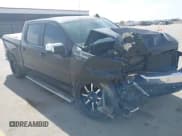 ✅ 2019 Chevrolet Silverado 1500 LT • VIN: 3GCPYDEK8KG116134 • Lot: 41815843. Wystawiony na IAAI z przebiegiem 116 756 mil. Bezpłatny archiwum sprzedaży aukcyjnych z USA i szczegółowy raport historii pojazdu na DreamBid. Zdjęcie 1.