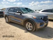 ✅ 2022 Ford Explorer • VIN: 1FMSK7BH9NGB31212 • Lot: 61222145. Wystawiony na Copart z przebiegiem 28 000 mil. Bezpłatny archiwum sprzedaży aukcyjnych z USA i szczegółowy raport historii pojazdu na DreamBid. Zdjęcie 4.