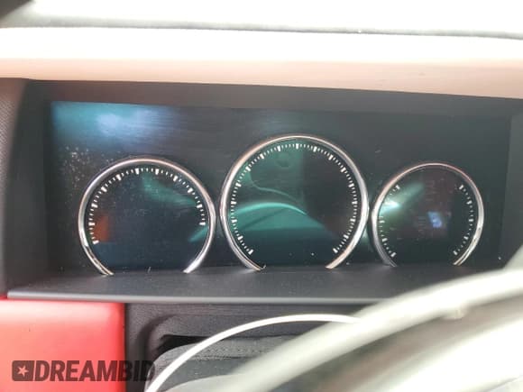 ✅ 2022 Rolls-Royce Cullinan • VIN: SLATV4C01NU210857 • Lot: 68997605. Wystawiony na Copart z przebiegiem Nie podano. Bezpłatny archiwum sprzedaży aukcyjnych z USA i szczegółowy raport historii pojazdu na DreamBid. Zdjęcie 9.