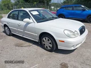 ✅ 2002 Hyundai Sonata • VIN: KMHWF25S22A588426 • Lot: 42965475. Listed on IAAI with 58,214 mi. Free auction sales archive from the USA and detailed vehicle history report at DreamBid. Image 1.