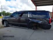 ✅ 2018 Chevrolet Suburban LT • VIN: 1GNSKHKC2JR190428 • Lot: 43396881. Wystawiony na IAAI z przebiegiem 127 576 mil. Bezpłatny archiwum sprzedaży aukcyjnych z USA i szczegółowy raport historii pojazdu na DreamBid. Zdjęcie 15.