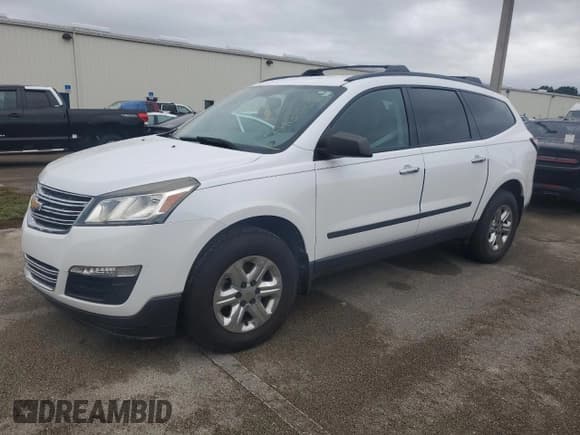 ✅ 2017 Chevrolet Traverse LS • VIN: 1GNKRFKD8HJ137573 • Lot: 74602644. Wystawiony na Copart z przebiegiem Nie podano. Bezpłatny archiwum sprzedaży aukcyjnych z USA i szczegółowy raport historii pojazdu na DreamBid. Zdjęcie 1.