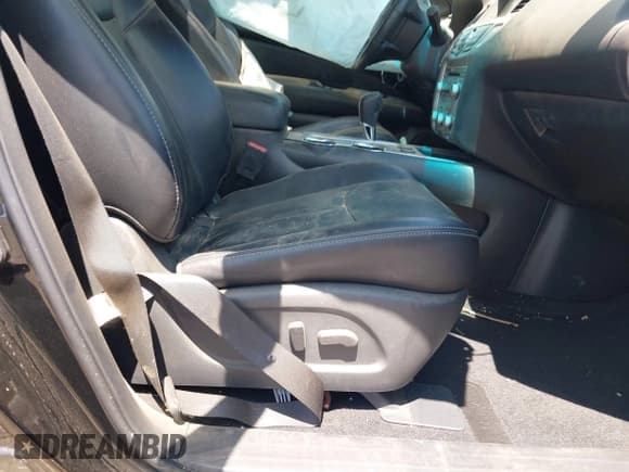 ✅ 2018 Nissan Pathfinder S • VIN: 5N1DR2MN6JC617682 • Лот: 42653460. Опубликован ранее на IAAI с пробегом Не указан. Бесплатный доступ к архиву аукционных продаж из США и подробный отчёт об истории автомобиля на DreamBid. Изображение 5.