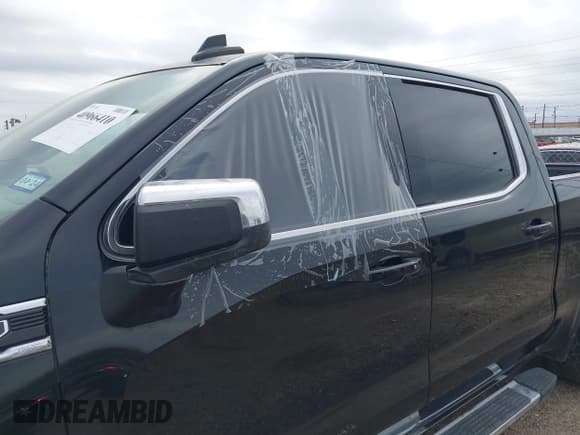 ✅ 2020 GMC Sierra 1500 SLE • VIN: 3GTU9BED3LG225804 • Лот: 40966410. Опубликован ранее на IAAI с пробегом 45 000 миль. Бесплатный доступ к архиву аукционных продаж из США и подробный отчёт об истории автомобиля на DreamBid. Изображение 6.